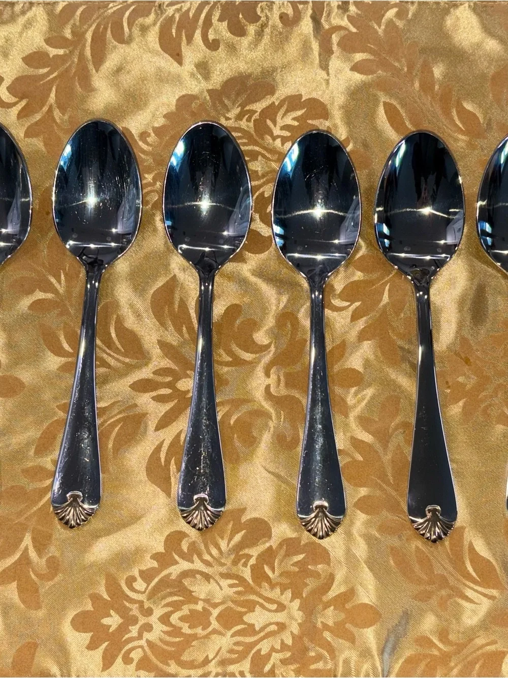 Royal Prestige 18/8 Stainless Flatware Set 65+ Pc w/ Wallace Cherrywood Case